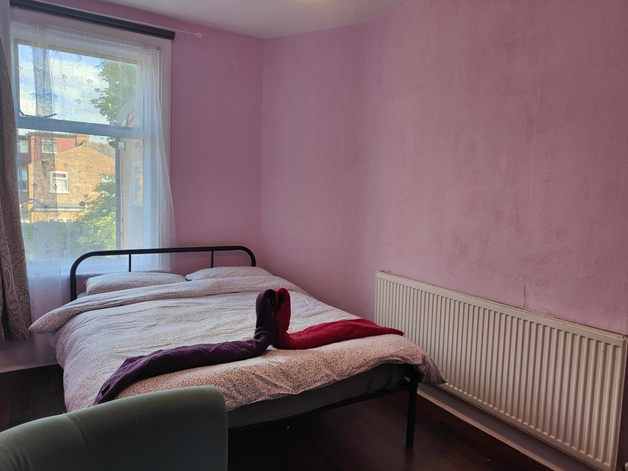 Отель Charming Double Bed Retreat Лондон Экстерьер фото