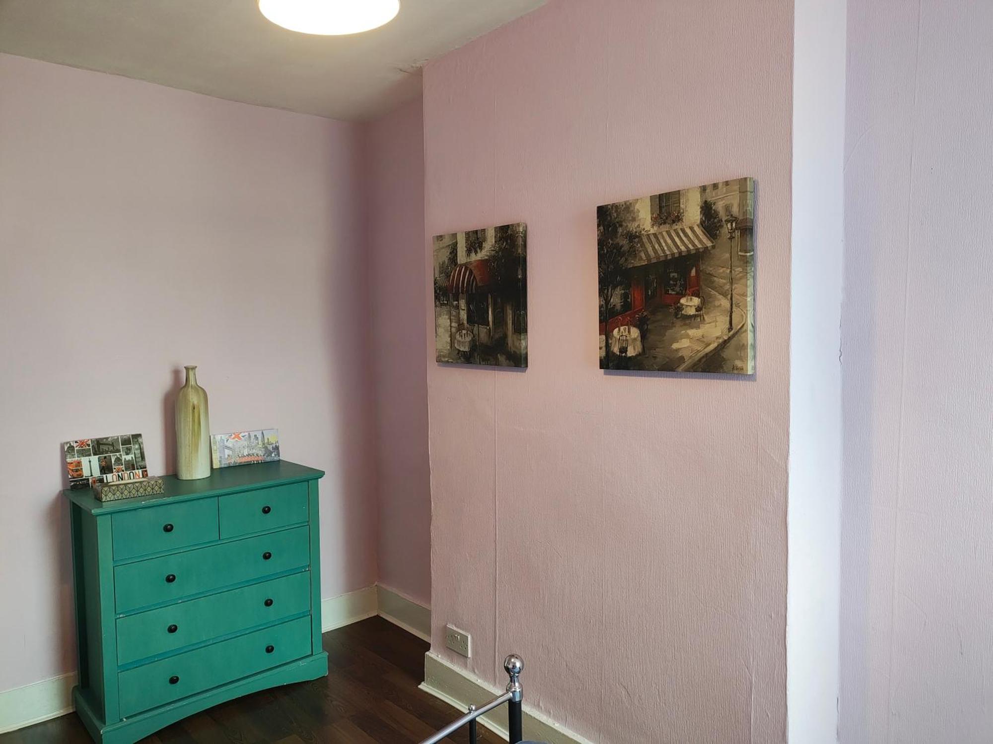 Отель Charming Double Bed Retreat Лондон Экстерьер фото